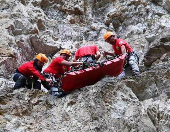 Maratoniști căzuți în prăpastie în Piatra Craiului