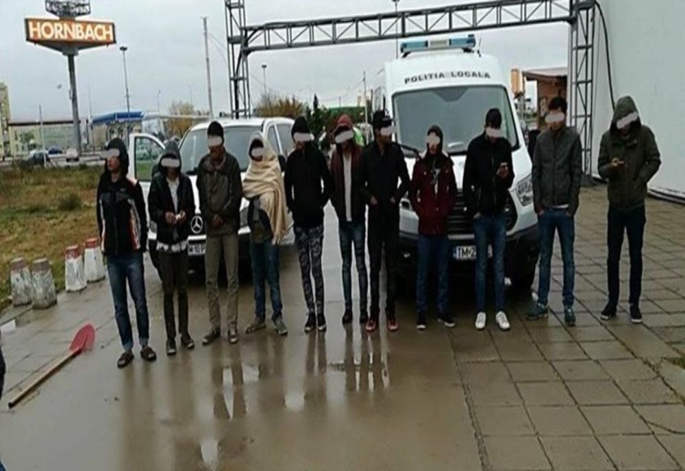 Condamnat după ce a făcut trafic de migranți