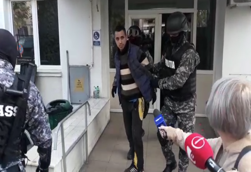Deținutul care a evadat dintr-un spital din Pitești, trimis în judecată