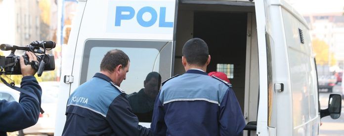 Piteștean reținut pentru agresiune și proxenetism