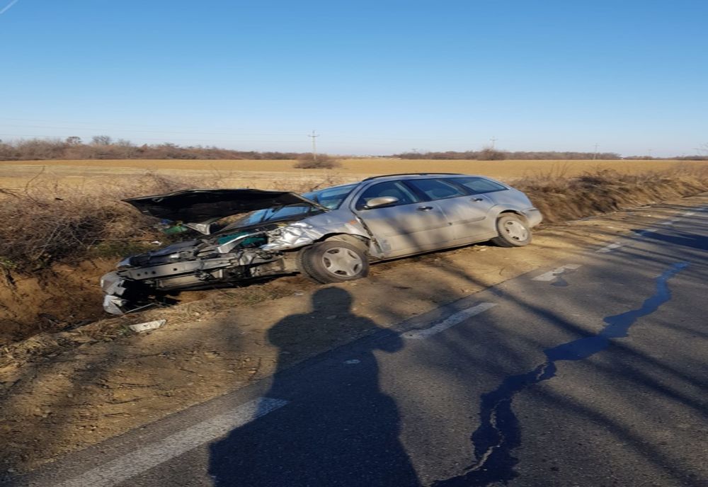Accident la Costeşti, soldat cu rănirea a trei persoane!
