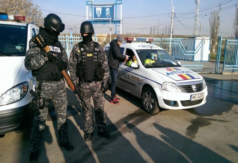 Percheziții la Shitu Golești, la o grupare de hoți!