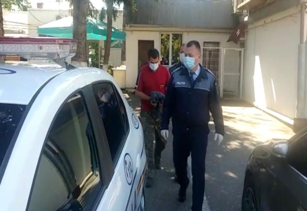 Braconier dat de gol de arma din portbagaj!