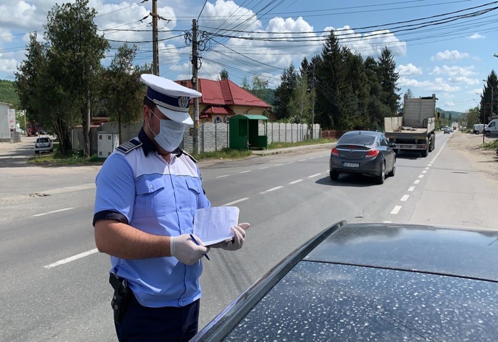 În Argeș, 73 de permise reținute în două zile