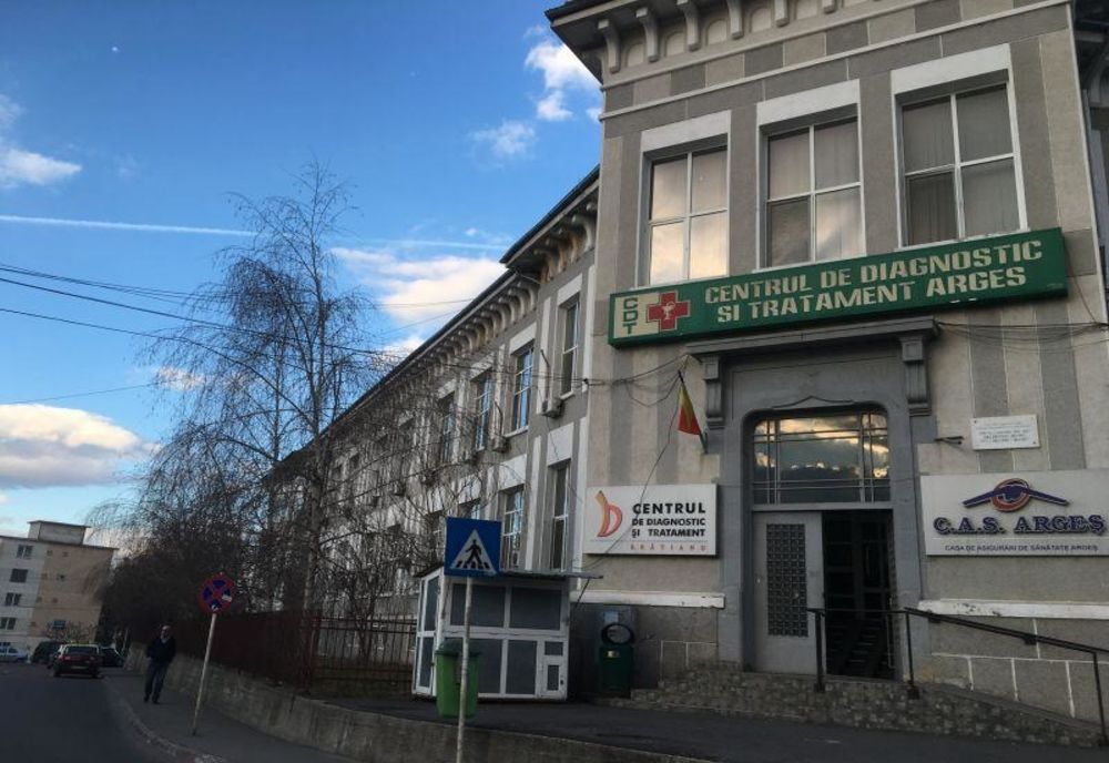 CAS Argeș încheie noi contracte cu furnizorii de servicii medicale