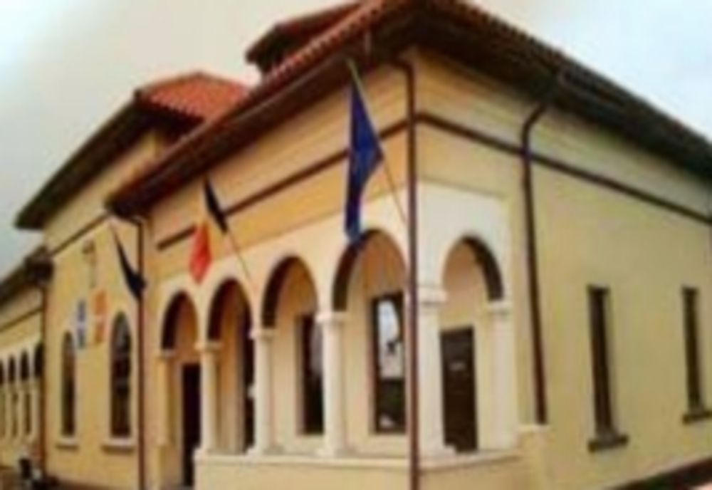 COVID-19 la o primărie din Argeș