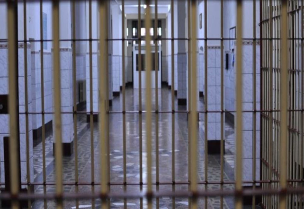 Angajaţi ai Penitenciarelor Mioveni, Galaţi şi Găeşti, confirmaţi pozitiv la testul pentru noul coronavirus