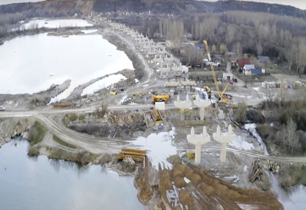 VIDEO. În ce stadiu sunt lucrările pe Drumul Expres Craiova-Piteşti