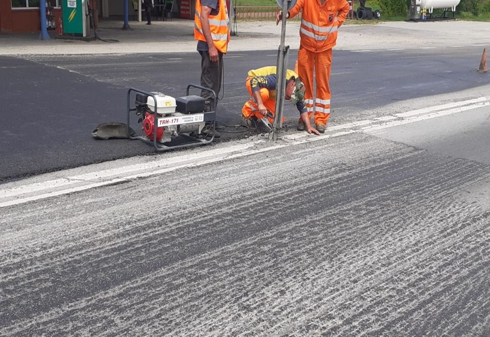 Trafic restricţionat, în continuare, între Slatina şi Piteşti