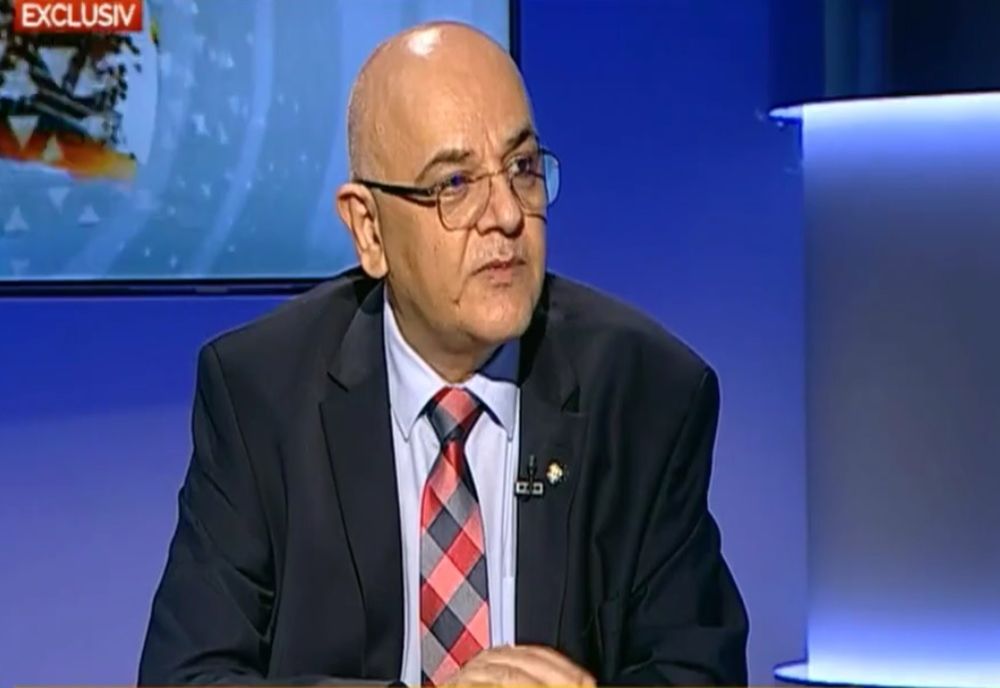 Raed Arafat recomandă românilor să evite vacanțele în țări cu risc epidemic ridicat: Nu este exclusă apariția valului 4 al pandemiei!
