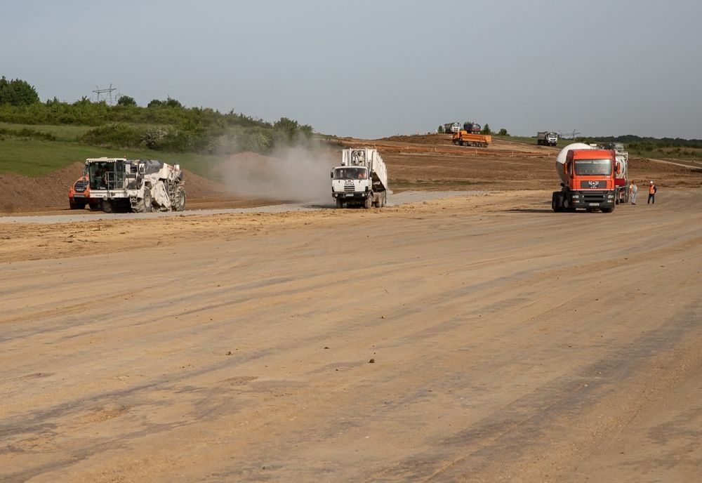 S- a decis! Cine va face cele mai grele sectoare montane ale Autostrăzii Sibiu- Pitești