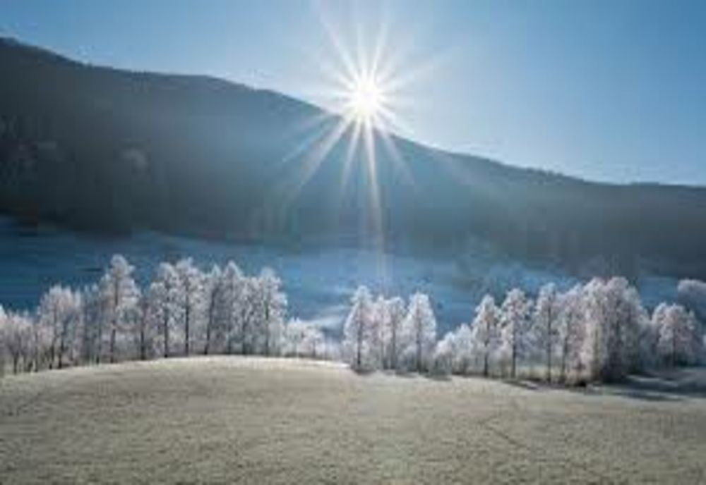 Vreme anormală în 25 februarie - Ce temperaturi neobișnuite se vor atinge astăzi în România