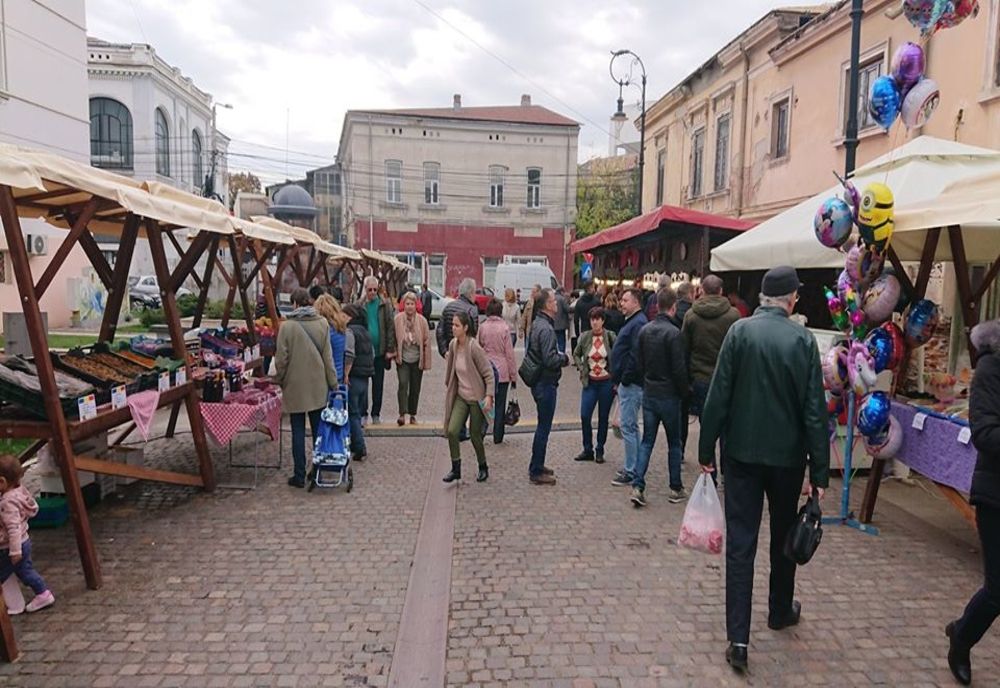 Pieţe volante în parcările supermarketurilor