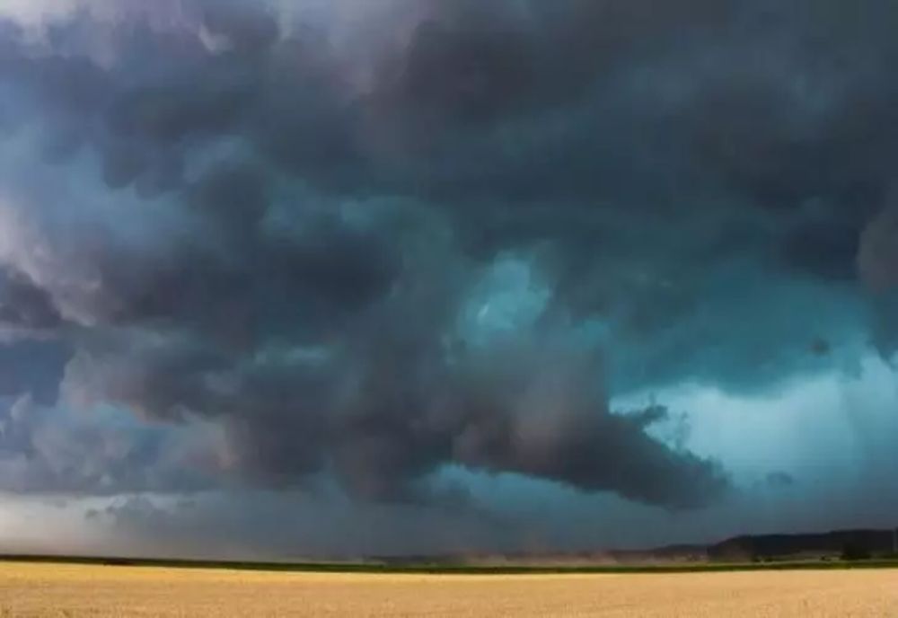 Avertizare meteo de vreme severă, până la ora 23 00