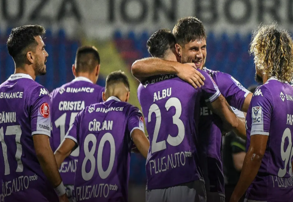 Rapid a învins FC Botoșani cu 3-1 în Cupa României