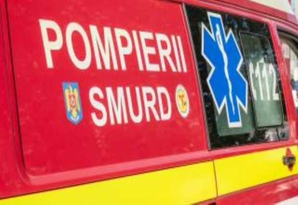 INTERVENȚIE DE URGENȚĂ A ECHIPAJULUI SMURD ÎN CAZUL UNUI BĂRBAT LOVIT DE FULGER