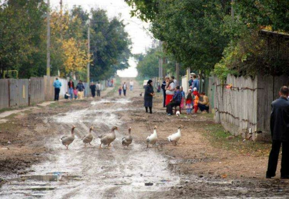 România: 23% dintre persoanele ocupate - în risc de sărăcie