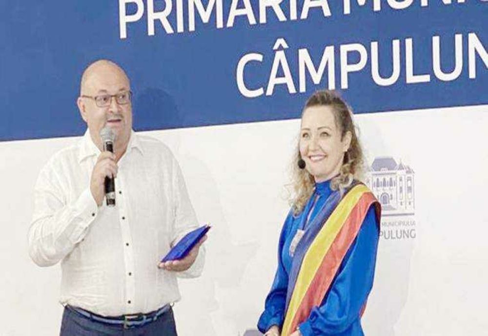 ELENA LASCONI NEAGĂ COLABORAREA CU PSD, DAR CRITICILE IAU AMPLOARE