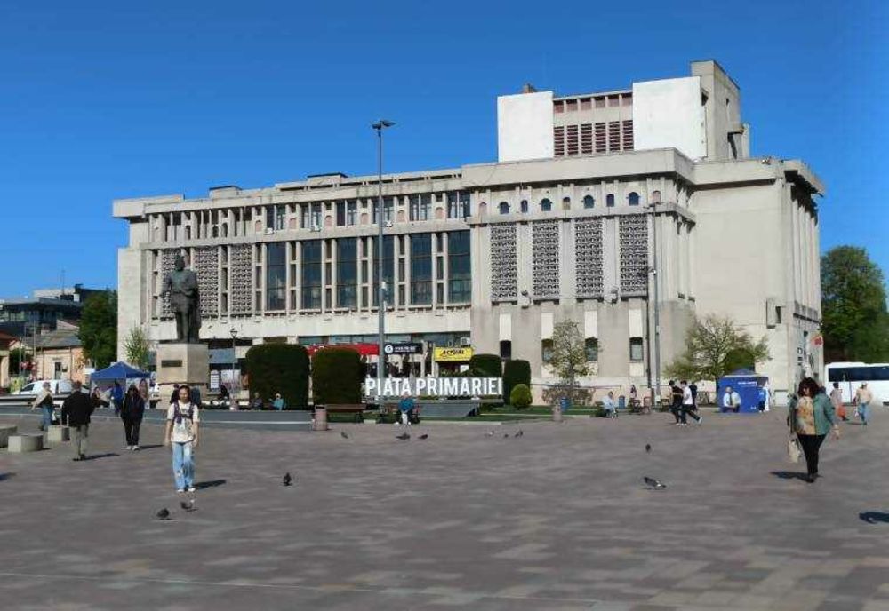 TEATRUL „ALEXANDRU DAVILA” DIN PITEȘTI REIA INTERACȚIUNEA CU PUBLICUL