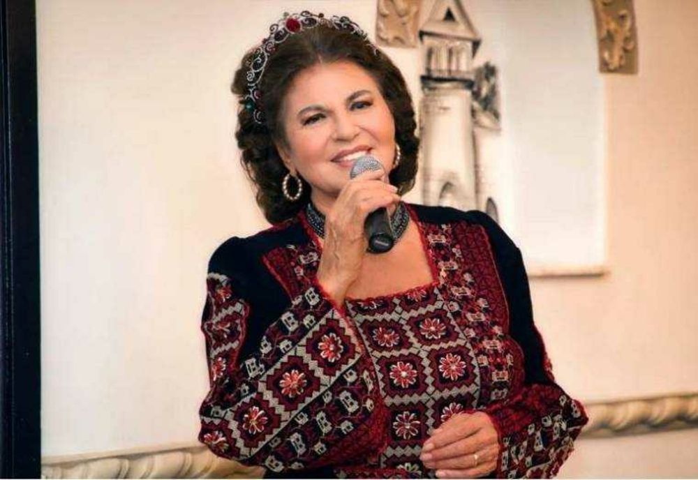IRINA LOGHIN, VICTIMA ESCROCILOR DE PE INTERNET: „TOATE RECLAMELE SUNT FALSE”