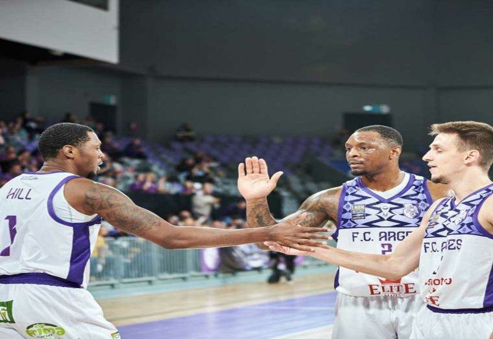 PIȚEȘTIUL A PIERDUT ÎN FAȚA LUI PARNU SADAM ÎN FIBA EUROPE CUP