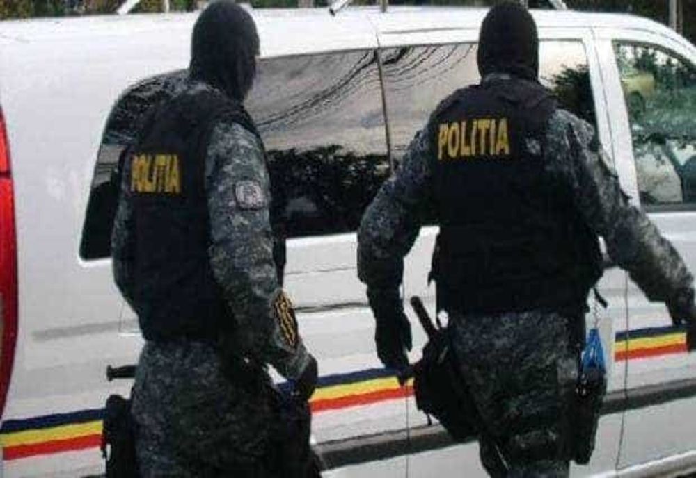 POLIȚIȘTII DIN ILFOV EFECTUEAZĂ PERCHEZIȚII LA O CLINICĂ DIN BUCUREȘTI