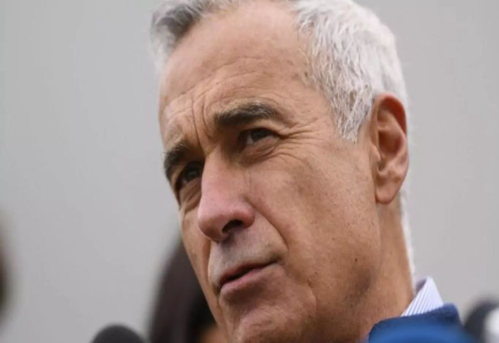 AVOCAȚII LUI CĂLIN GEORGESCU, PLÂNGERE PENALA LA HAGA ÎMPOTRIVA CCR ȘI A LUI IOHANNIS