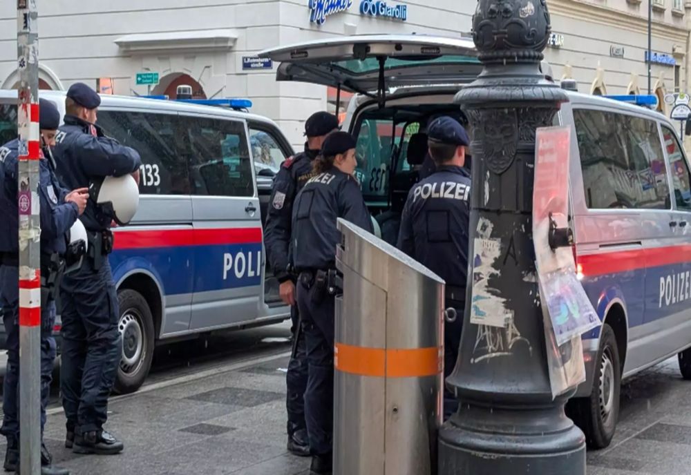 ELEV ROMÂN, OPERAT DUPĂ CE A FOST ÎMPUȘCAT ÎN ATACUL DIN AUSTRIA: „DUMNEZEU A FĂCUT O MINUNE”