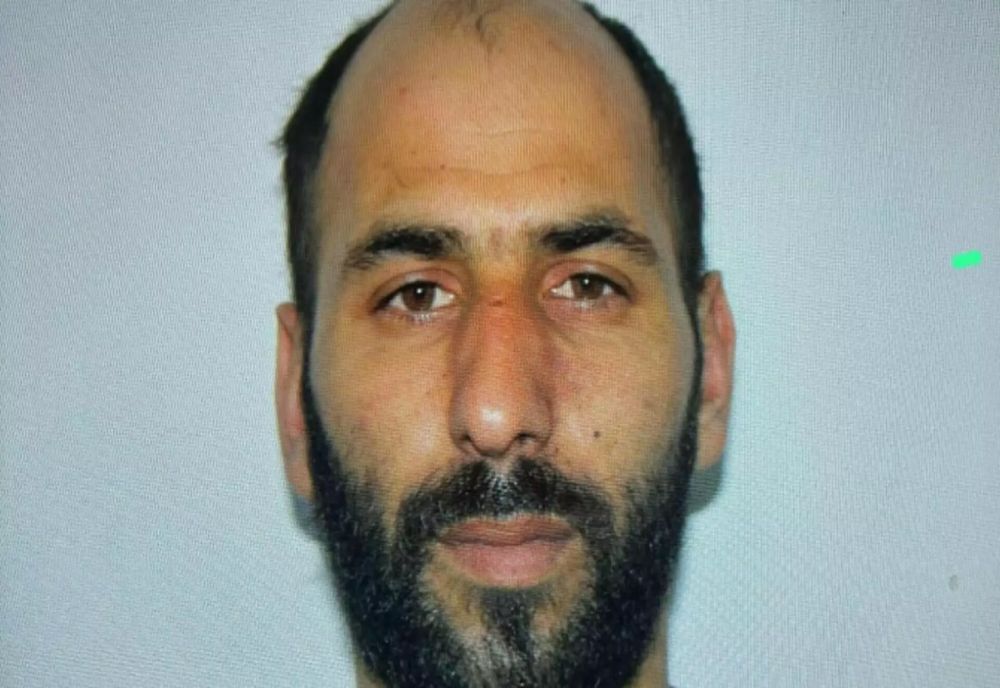 UN DEȚINUT PERICULOS A EVADAT DE LA PENITENCIARUL MĂRGINENI