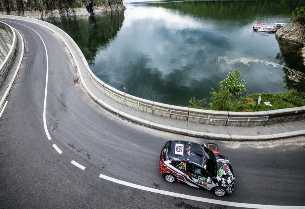 CIRCULAȚIA RUTIERĂ PE DN 73C ŞI DN 7C, ÎNCHISĂ TEMPORAR VINERI ŞI SÂMBĂTĂ