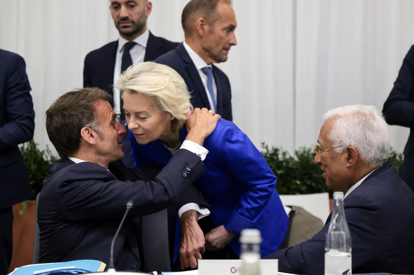 Emmanuel Macron și Ursula von der Leyen / Profimedia