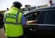 Un poliţist de la A1 reclamat pentru comportament abuziv!