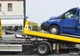 Tânăr fără permis, la volanul unei mașini tractate de un șofer beat