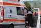 La un pas de tragedie! O fetiță de 3 ani, acroșată de o basculantă