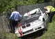 S-a răsturnat cu BMW-ul în șanț! Șoferul nu avea permis de conducere