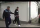 Adolescenţi prinşi după ce au vrut să spargă un chioşc de pâine