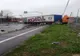 Carambol la Mărăcineni. Un TIR a rămas imobilizat pe stradă