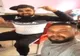 S-au filmat la chef şi s-au trezit cu mascaţii la uşă!