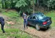 Blocaţi pe un drum din Arefu, după ce s-au rătăcit urmând indicaţiile GPS-ului