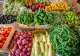 Românii plătesc tot mai mult pentru mâncare. Coșul zilnic apasă greu asupra bugetelor