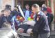 Femeie supraponderală, coborâtă cu targa de la etajul 4