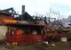 Incendiu puternic la Mioveni! Trei case, distruse de flăcări