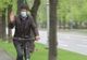 "O alternativă excelentă". Președintele Iohannis a mers cu bicicleta la serviciu