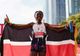 ATLETA KENYANĂ RUTH CHEPNGETICH A ALERGAT MARATONUL DE LA CHICAGO ÎN DOUĂ ORE ȘI NOUĂ MINUTE