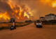 INCENDII DEVASTATOARE ÎN GRECIA ȘI TURCIA. MII DE PERSOANE EVACUATE, DOI MORȚI ÎN IZMIR